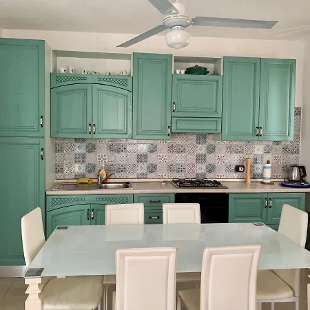 בית נופש Acquamarina מרצאממי