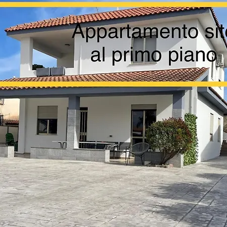 בית נופש Acquamarina מרצאממי