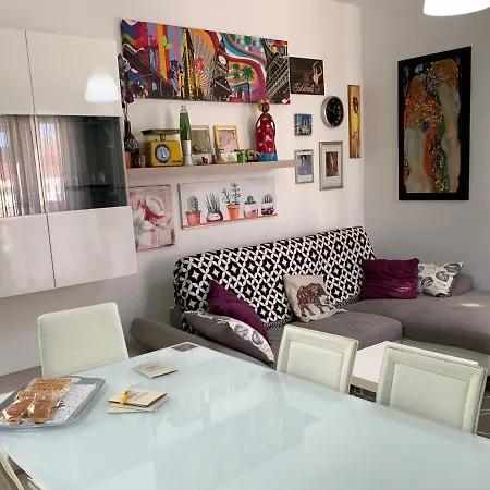 Acquamarina מרצאממי